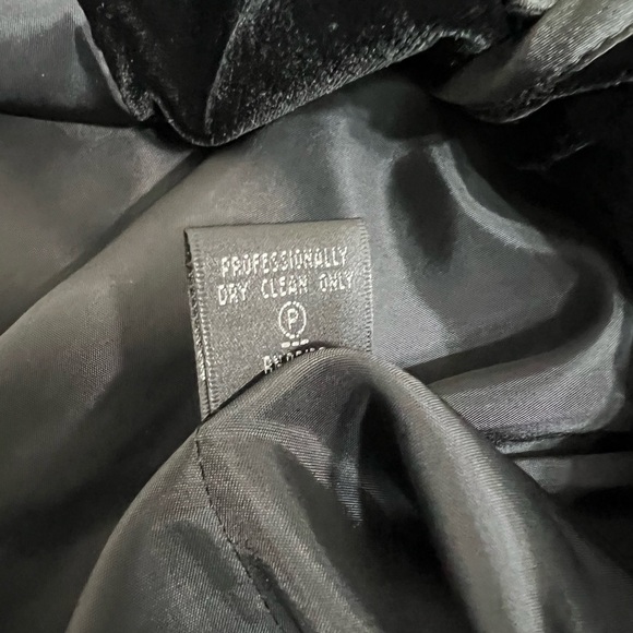 Lafayette 148 New York NWT Black Velvet Silk Bell Sleeve Blazer Jacket MSRP $498 - Picture 10 of 16